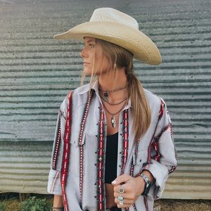 Meet your Posher, Haylee